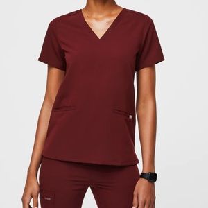 FIGS Casma three-pocket scrub top, burgundy